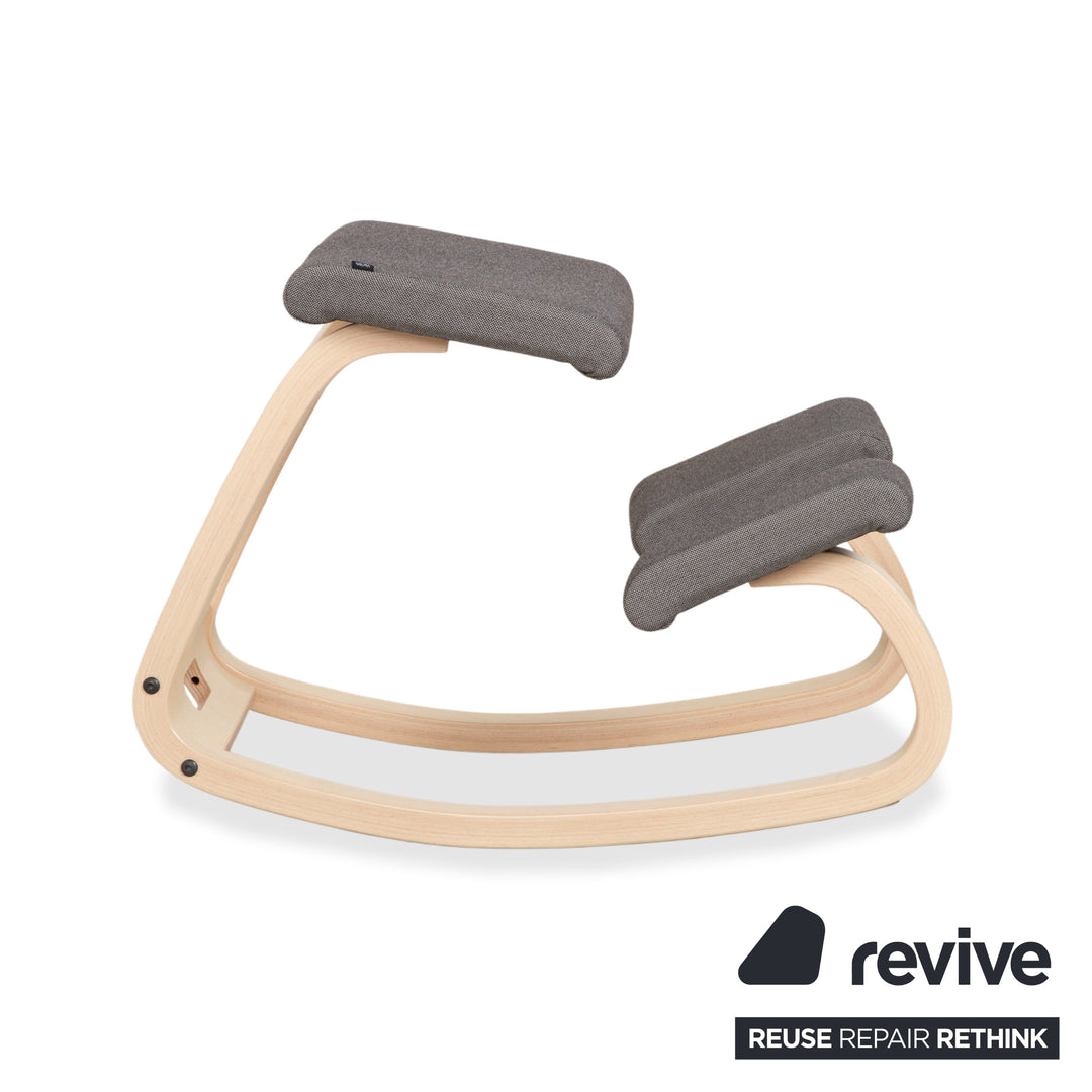 Varier Variable Chaise ergonomique agenouilloir Bois Frêne Naturel Tissu Gris (Revive 164)