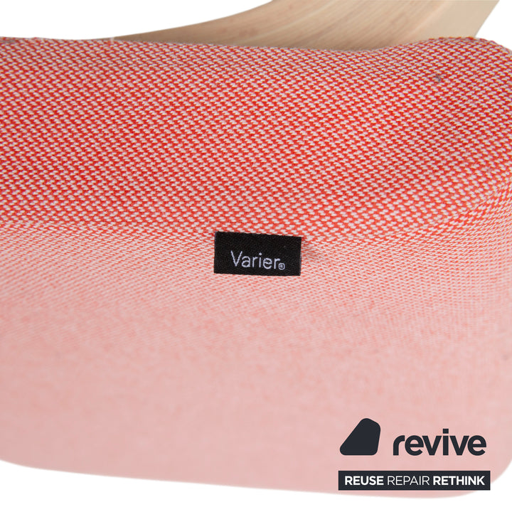 Varier Variable Kniestuhl Holz Esche Hocker Natur Stoff Rosé Lachs