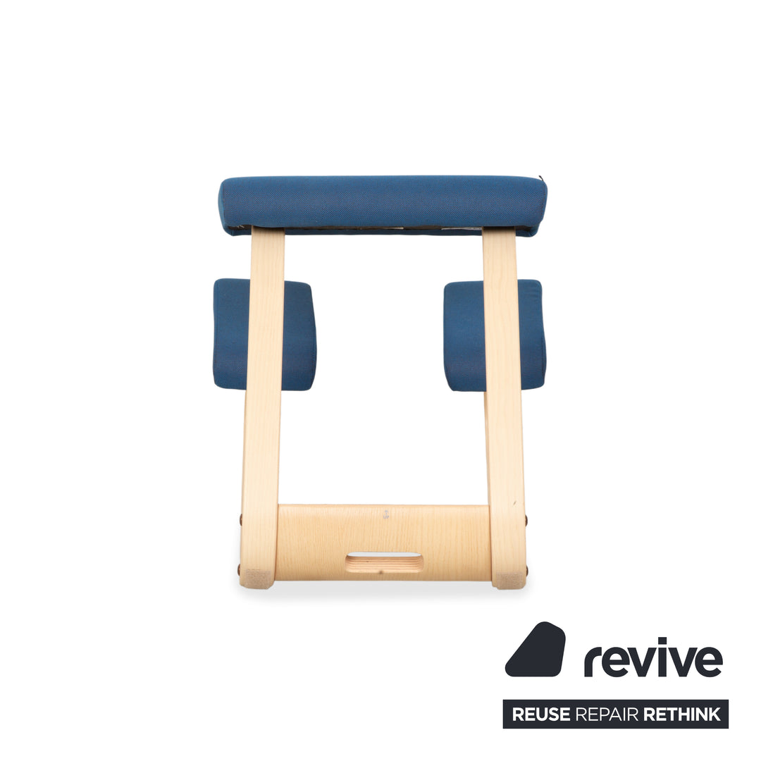 Varier Variable Stoff Sessel Stuhl Hocker Blau Grau Holz Esche Filz Hellbraun Kniestuhl