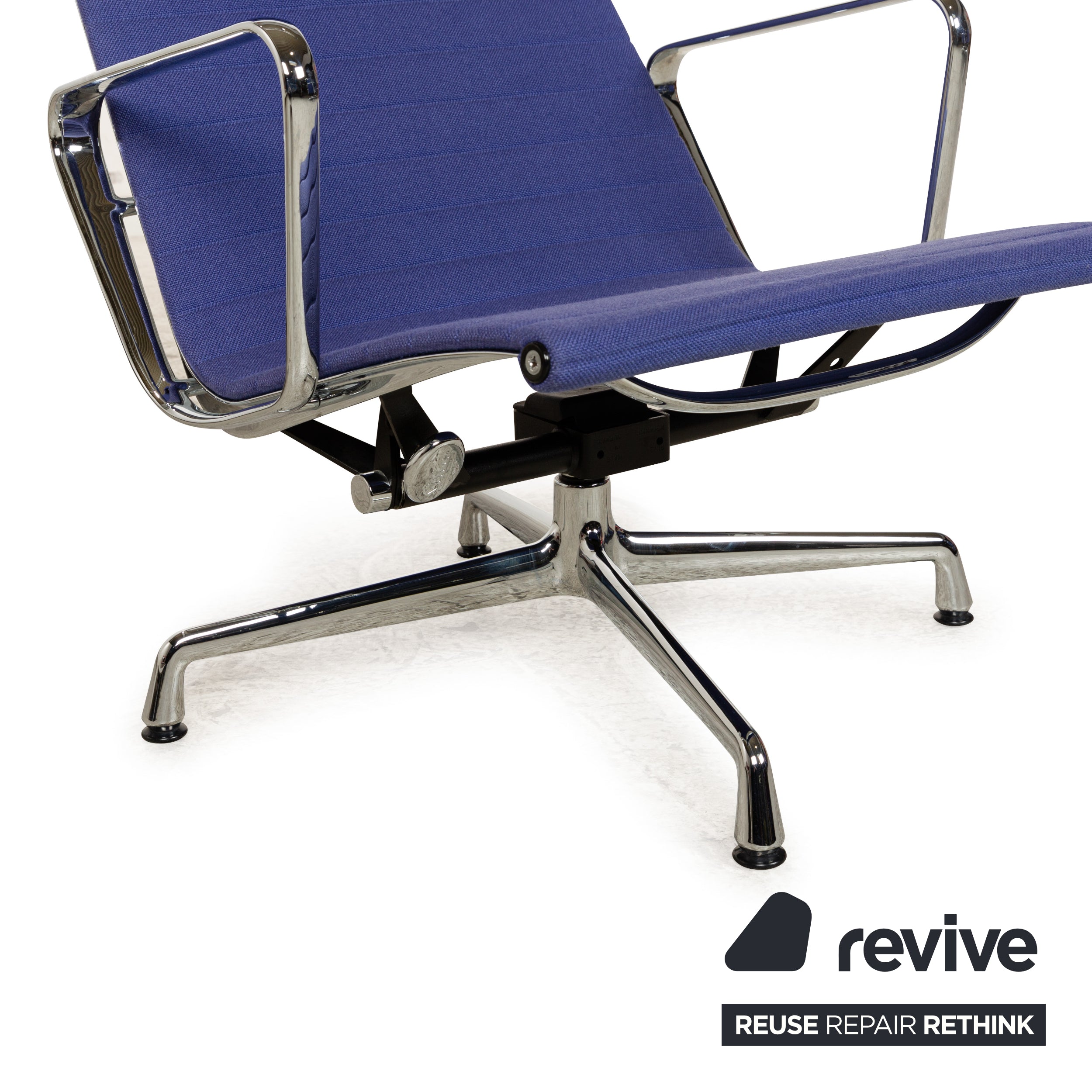 Vitra EA 124 Stoff Sessel Blau