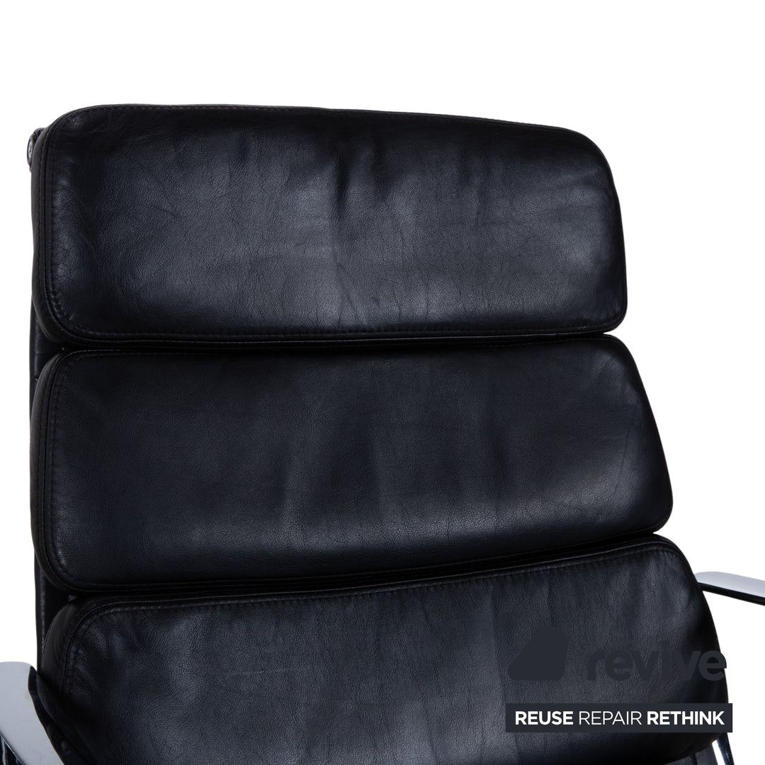 Vitra EA 222 Leder Sessel Schwarz manuelle Funktion