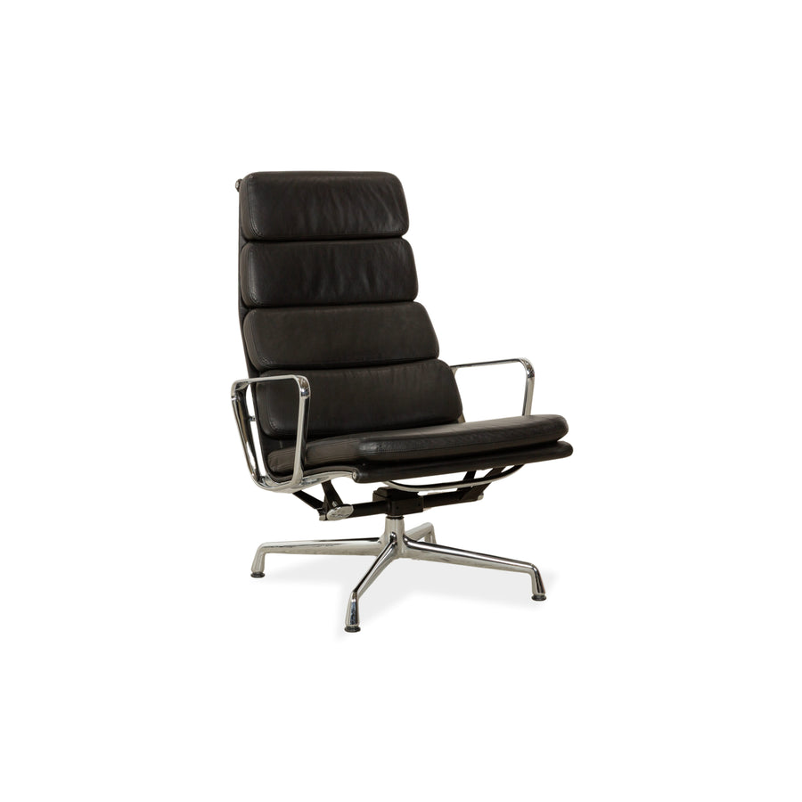 Vitra EA 222 Soft Pad Lounge Chair Leather Armchair Black Swivel Function