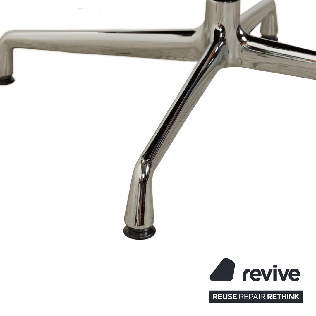 Vitra EA 222 Soft Pad Lounge Chair Leder Sessel Schwarz Drehfunktion