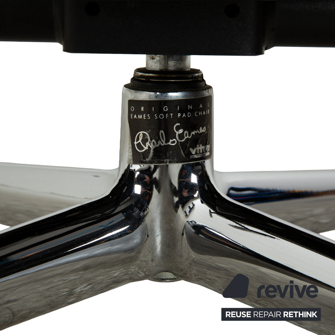 Vitra EA 222 Soft Pad Lounge Chair Leather Armchair Black manual function