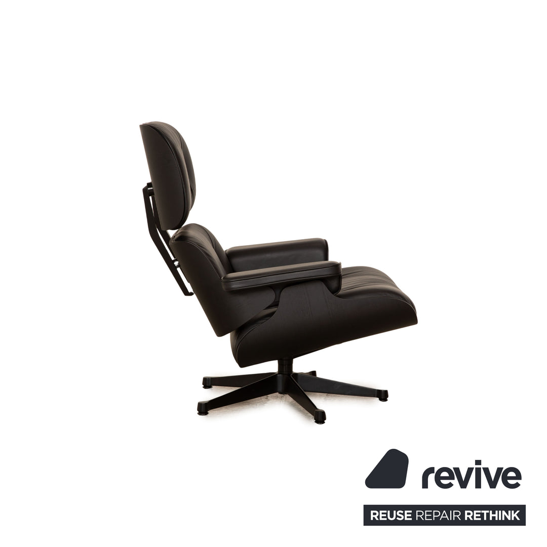 Vitra Eames Lounge Chair Leather Armchair Black including Ottoman