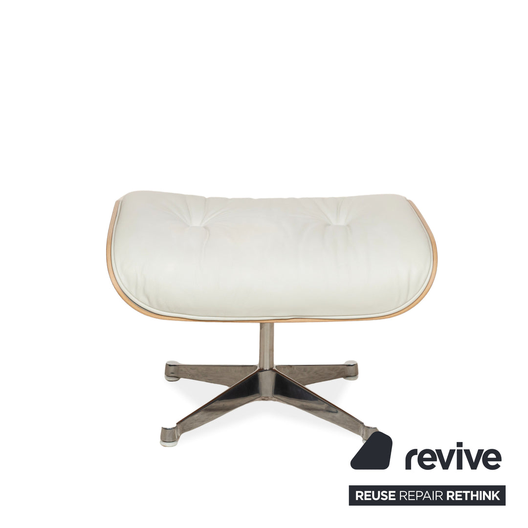 Fauteuil Lounge Vitra Eames en cuir et bois blanc avec repose-pieds