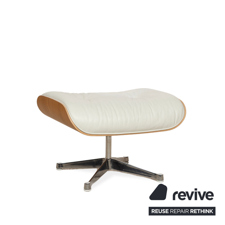 Fauteuil Lounge Vitra Eames en cuir et bois blanc avec repose-pieds