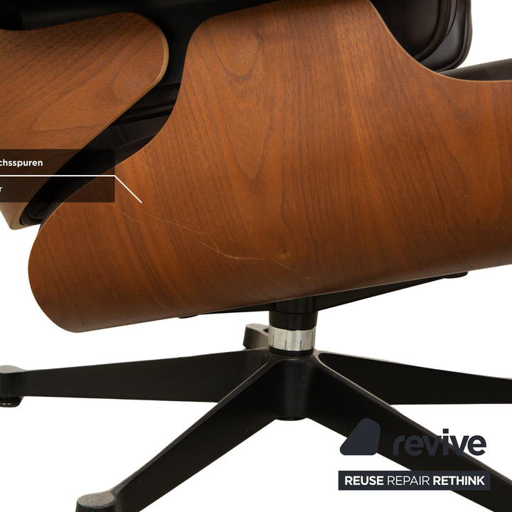 Ensemble de 2 chaises Vitra Eames Lounge avec ottoman en cuir marron foncé, fonction manuelle