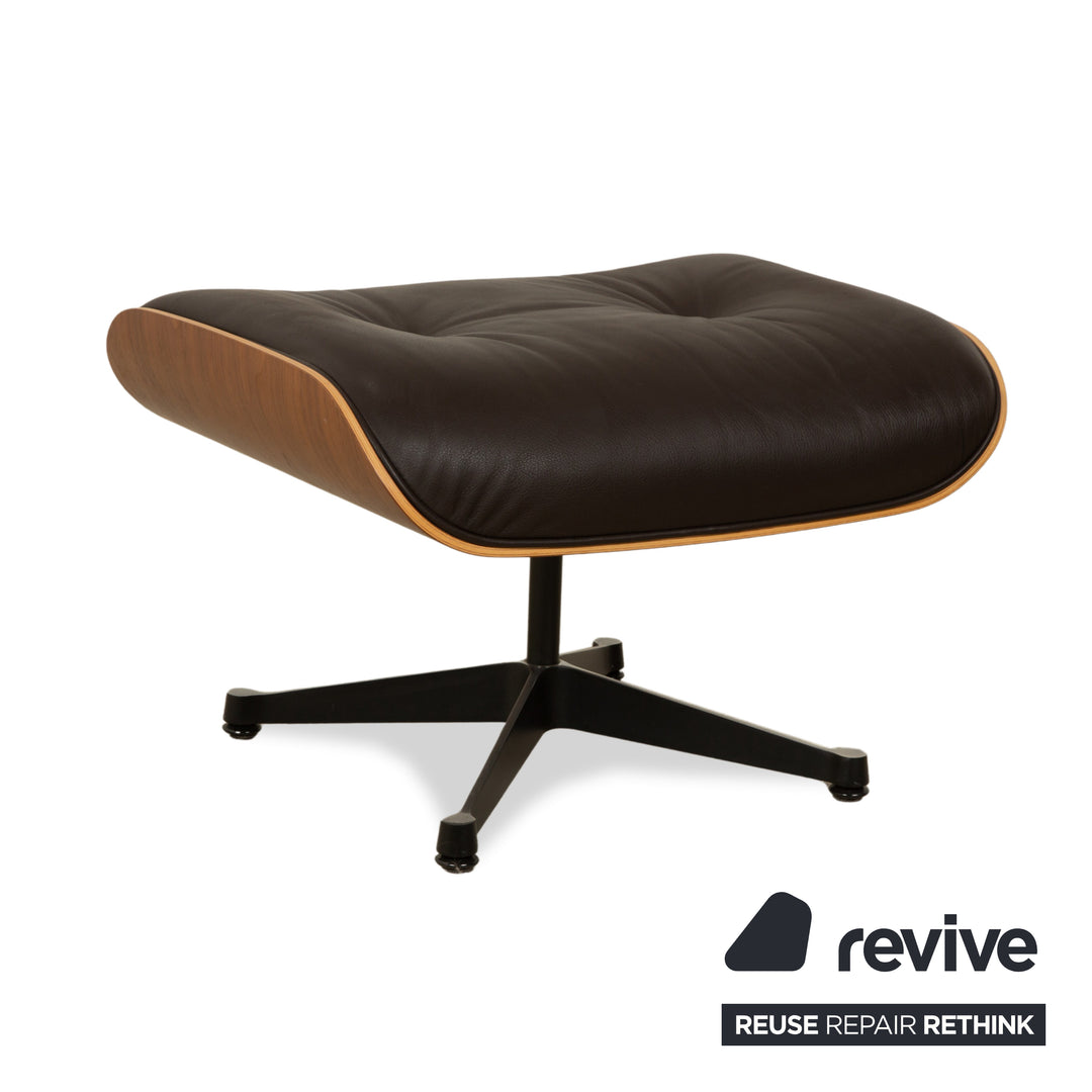 Ensemble de 2 chaises Vitra Eames Lounge avec ottoman en cuir marron foncé, fonction manuelle