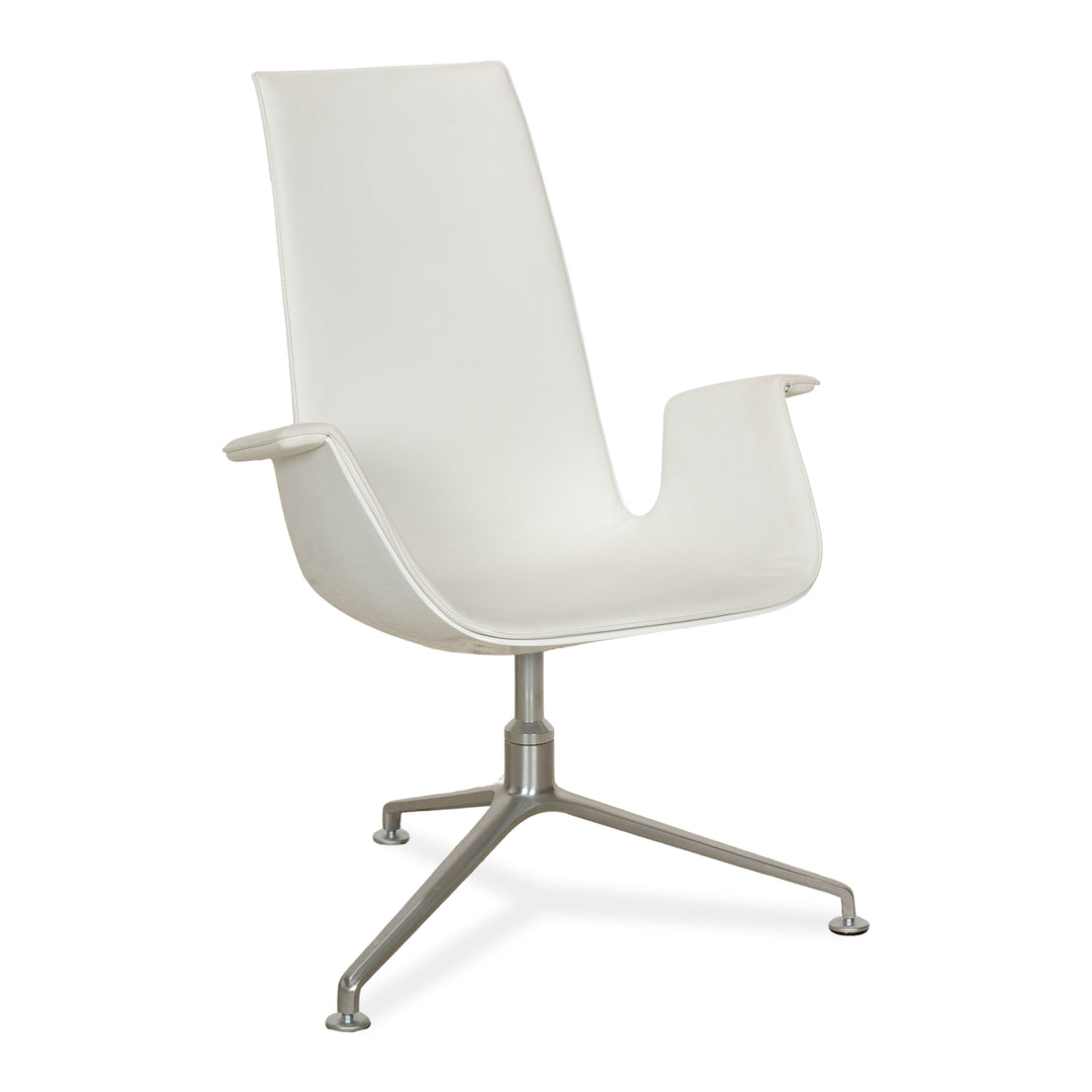 Walter Knoll FK White Leather Armchair White Shell Chair Swivel Function