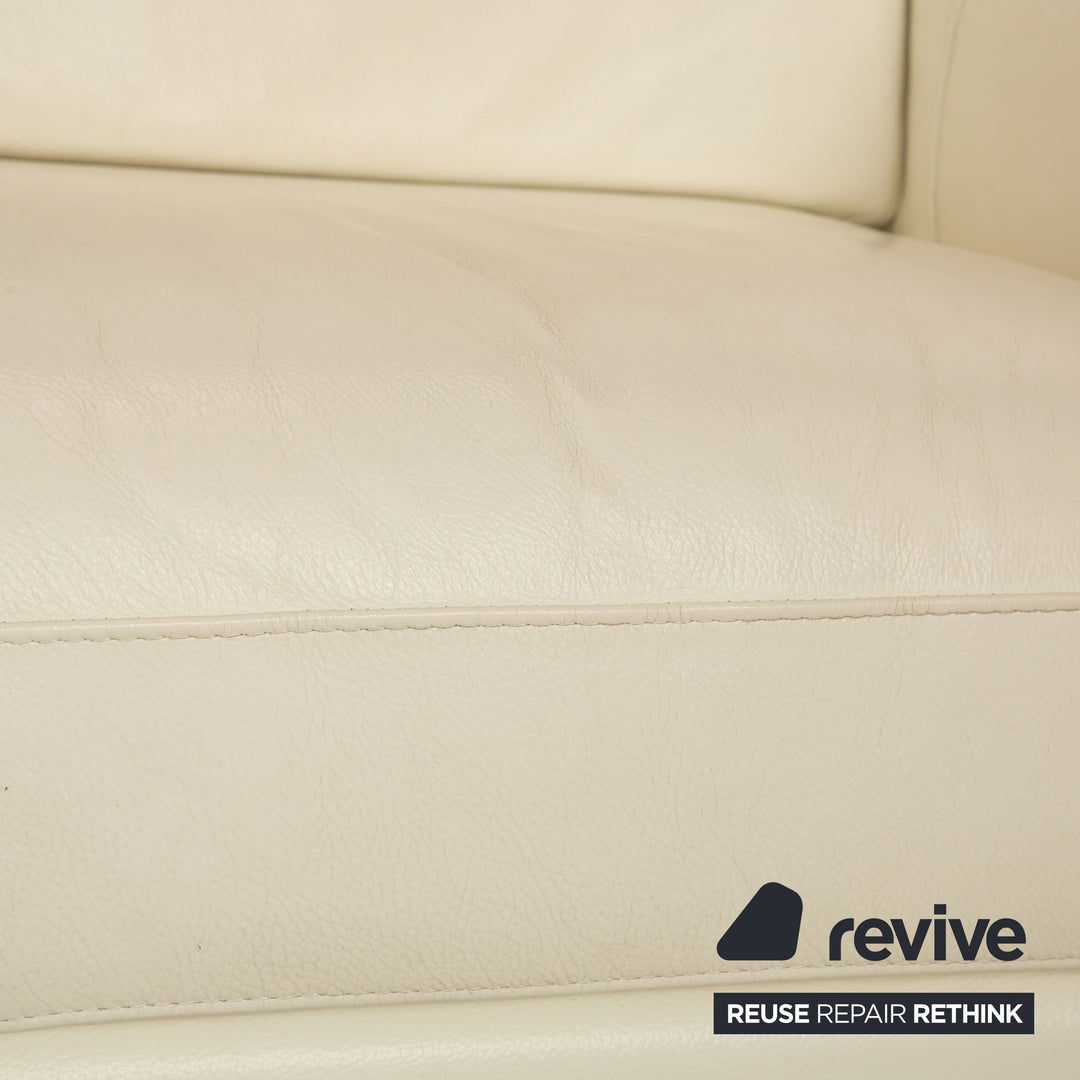 Who's Perfect Avenue Leather Two Seater Cream Sofa Couch Manual Function