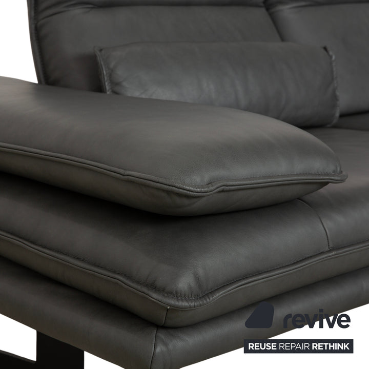 Canapé d'angle en cuir Willi Schillig Broadway avec pouf, gris anthracite foncé, fonction manuelle