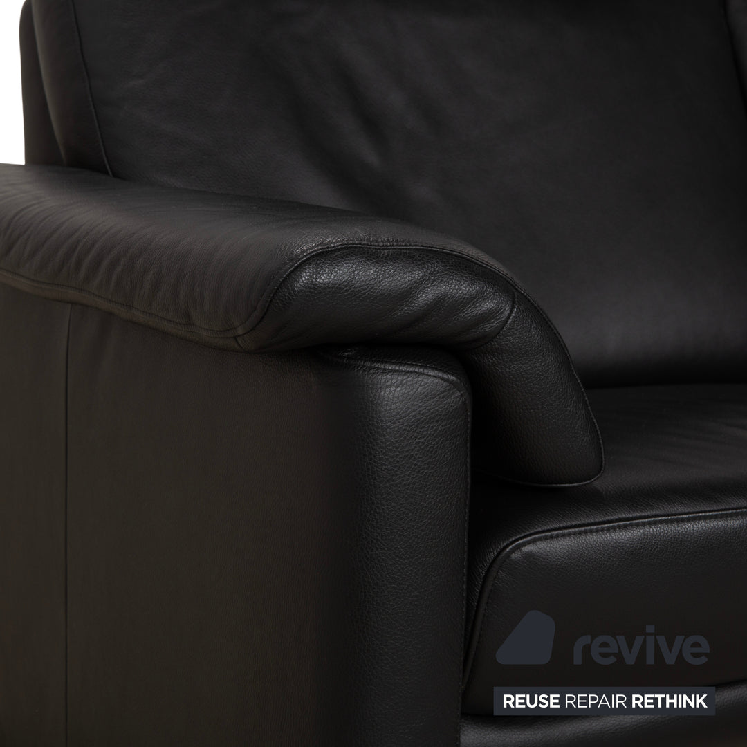 Canapé deux places en cuir noir Willi Schillig Lucca avec appuie-tête