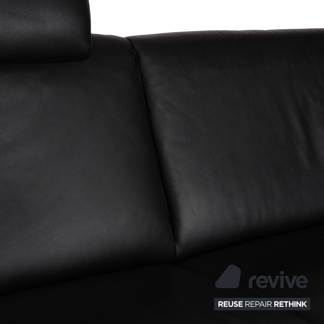 Canapé deux places en cuir noir Willi Schillig Lucca avec appuie-tête