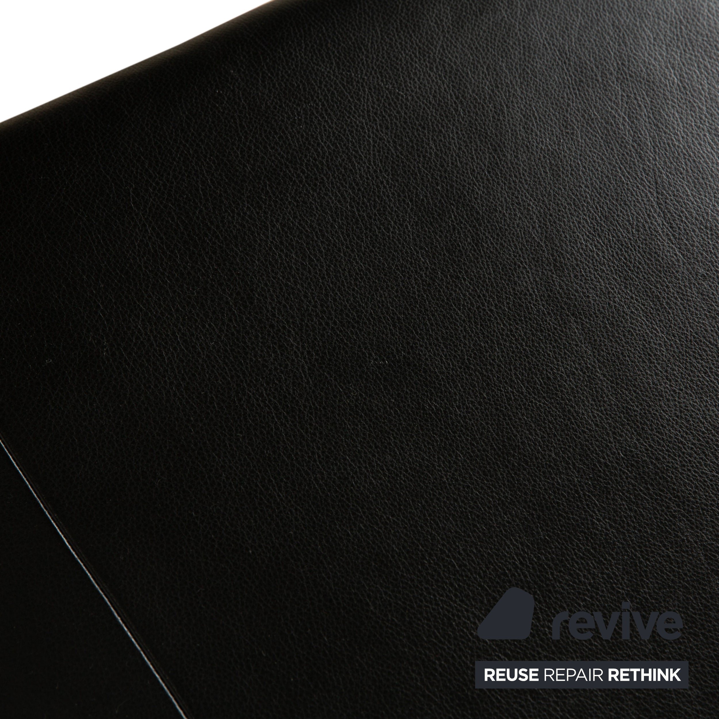 Willi Schillig Taoo Leder Hocker Schwarz Staufach