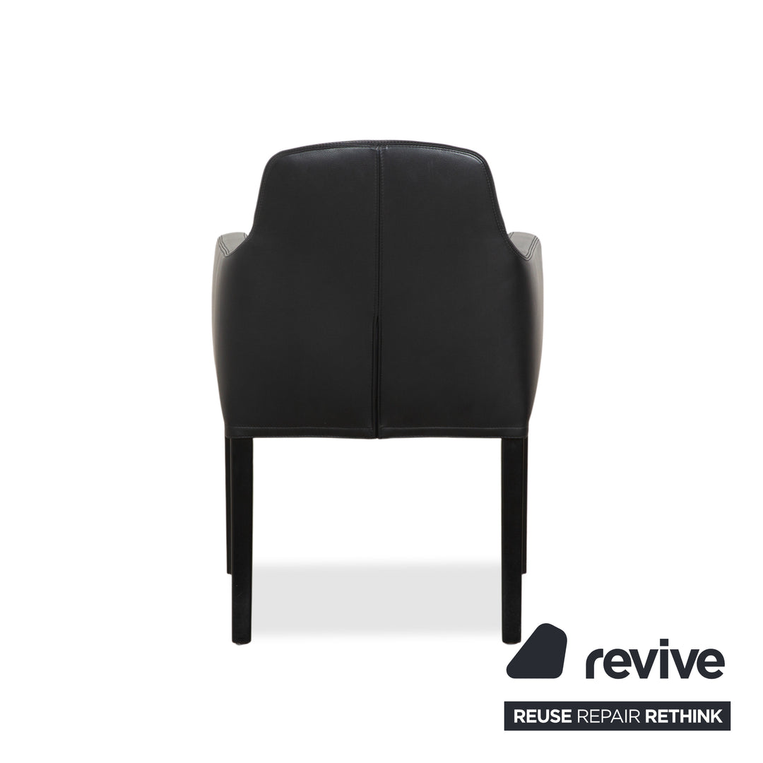 Chaise de salle à manger en cuir noir Alma de Wittmann