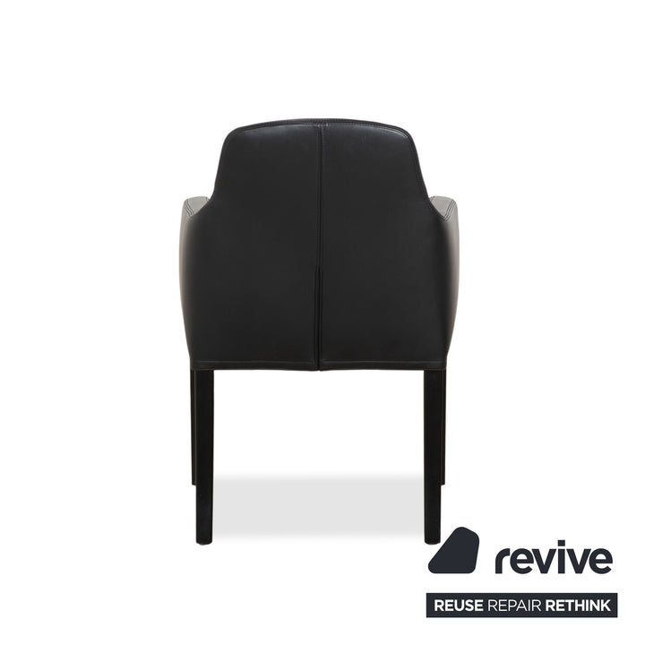 Chaise de salle à manger en cuir noir Alma de Wittmann