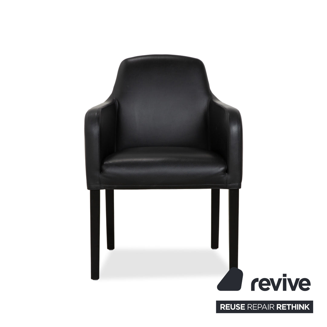 Chaise de salle à manger en cuir noir Alma de Wittmann