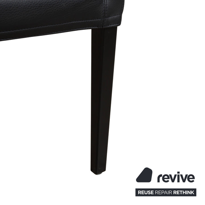 Chaise de salle à manger en cuir noir Alma de Wittmann