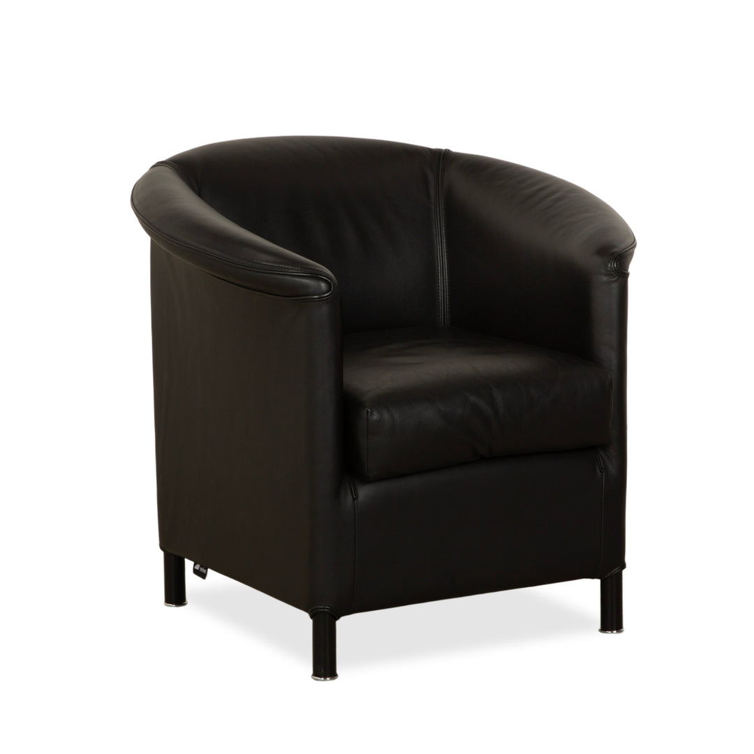 Fauteuil Wittmann Aura en cuir noir