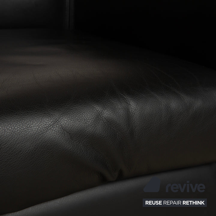 Fauteuil Wittmann Aura en cuir noir