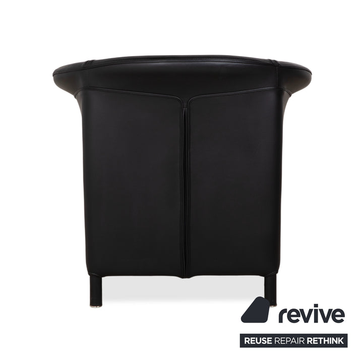 Fauteuil Wittmann Aura en cuir noir