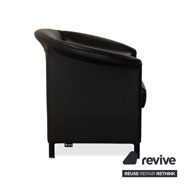 Fauteuil Wittmann Aura en cuir noir