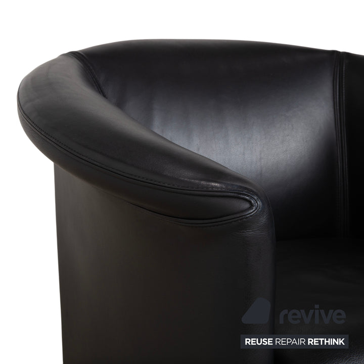 Fauteuil Wittmann Aura en cuir noir