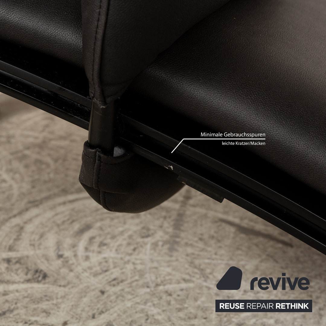 Fauteuil WK Wohnen Spot 698 vegan (GAVIN 117) en cuir noir avec cadre en métal et fonction manuelle, housse neuve