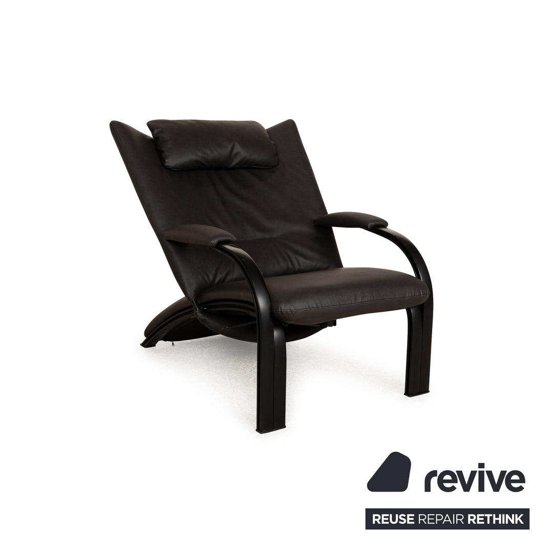 Fauteuil WK Wohnen Spot 698 vegan (GAVIN 117) en cuir noir avec cadre en métal et fonction manuelle, housse neuve