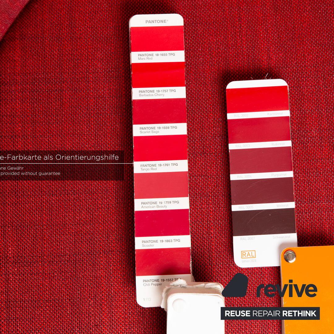 Zanotta Calla Stoff Sessel Rot mit Leder Korpus in Braun auf Rollen