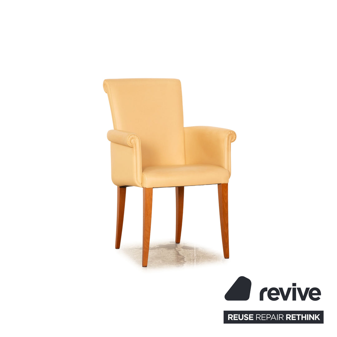 Set of 6 Poltrona Frau leather chairs beige