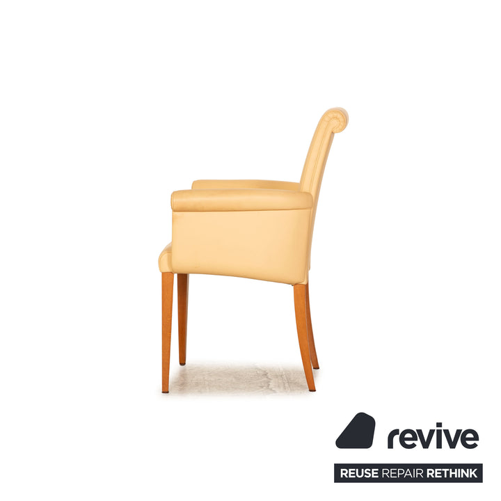 Set of 6 Poltrona Frau leather chairs beige