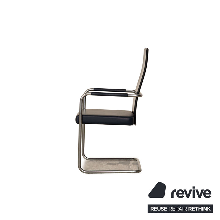Lot de 6 chaises en cuir Ronald Schmitt bleu salle à manger