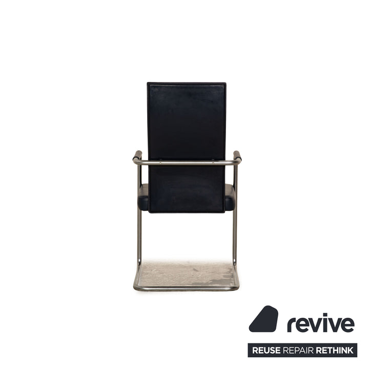 Lot de 6 chaises en cuir Ronald Schmitt bleu salle à manger