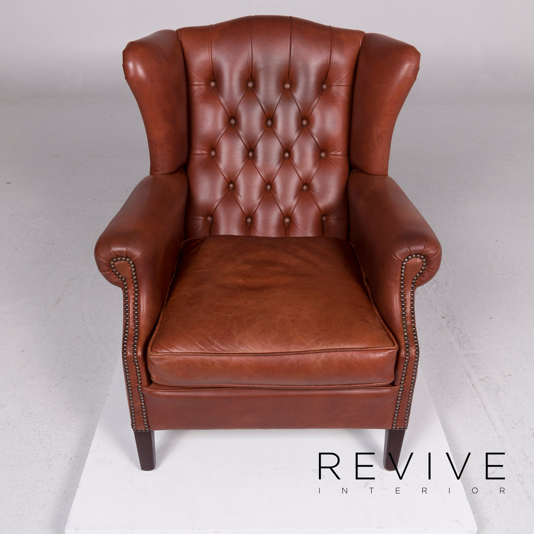 Ensemble canapé Chesterfield en cuir 1x trois places, 1x deux places, 1x fauteuil, 1x tabouret #11348