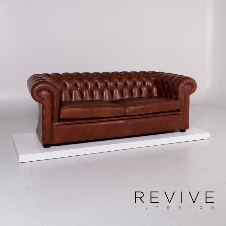 Ensemble canapé Chesterfield en cuir 1x trois places, 1x deux places, 1x fauteuil, 1x tabouret #11348
