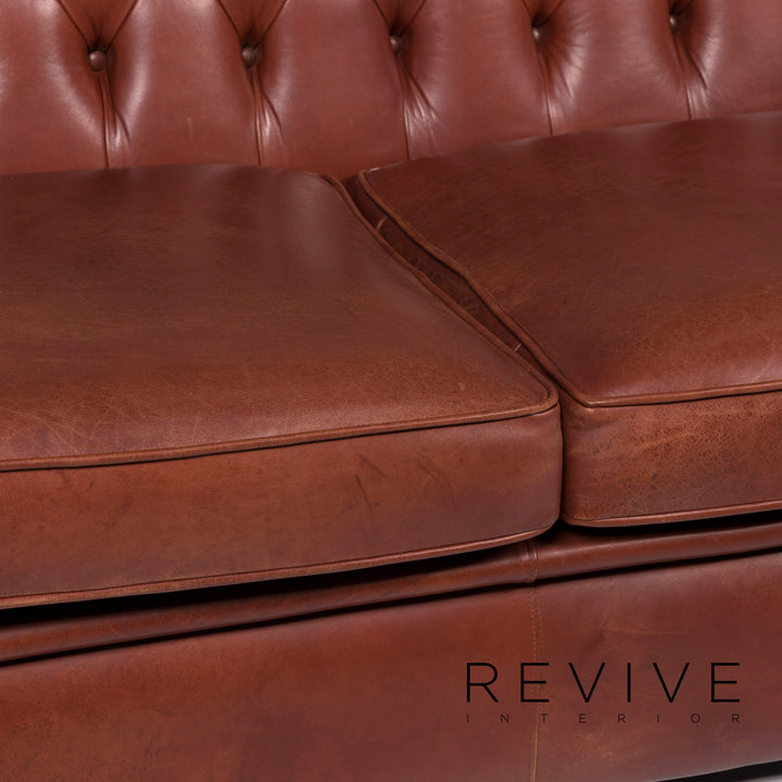 Ensemble canapé Chesterfield en cuir 1x trois places, 1x deux places, 1x fauteuil, 1x tabouret #11348