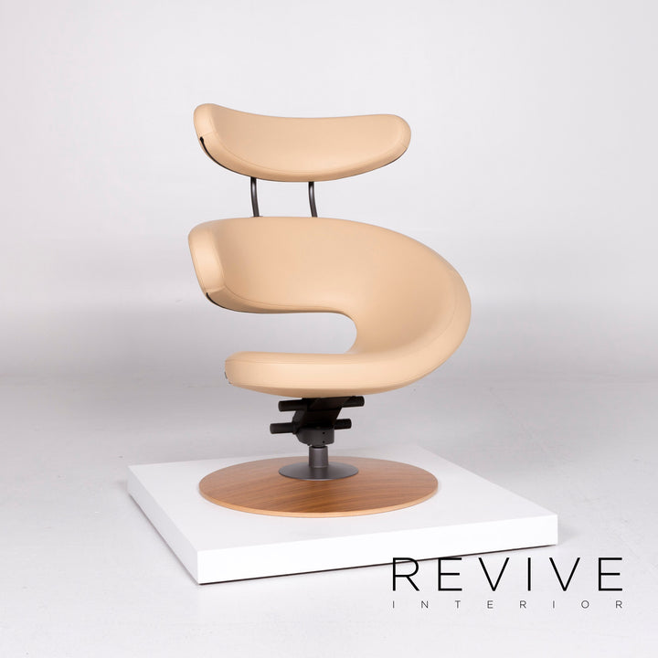 Varier Peel Designer Leder Sessel by Olav Eldøy Creme inkl. Hocker #10633