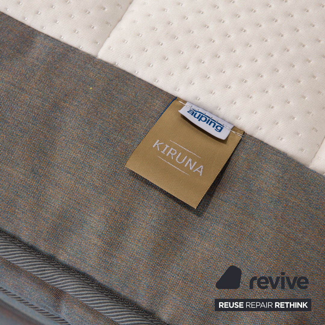 Lit à sommier tapissier Auping Kiruna 200x220 tissu gris bleu lit double avec support pour tablette