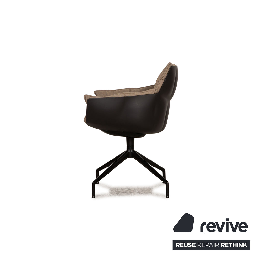 B&amp;B Italia Husk Fabric Chair Chaise de conférence beige