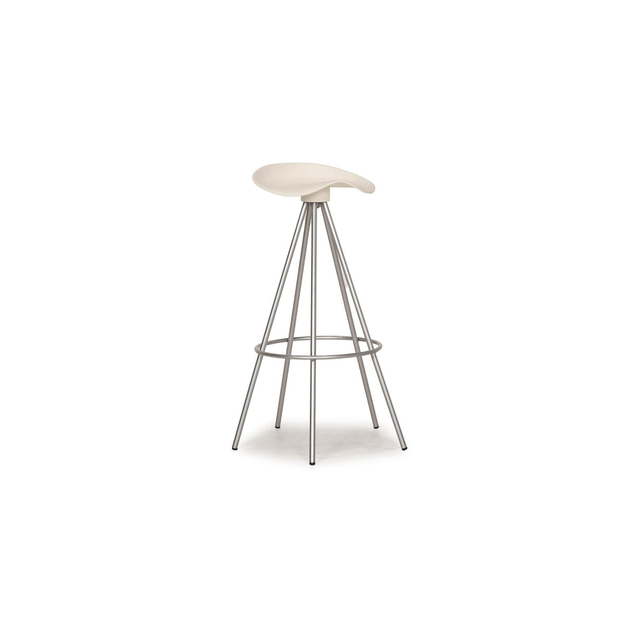 BD Barcelona Design Jamaica Plastic Stool Cream bar stool