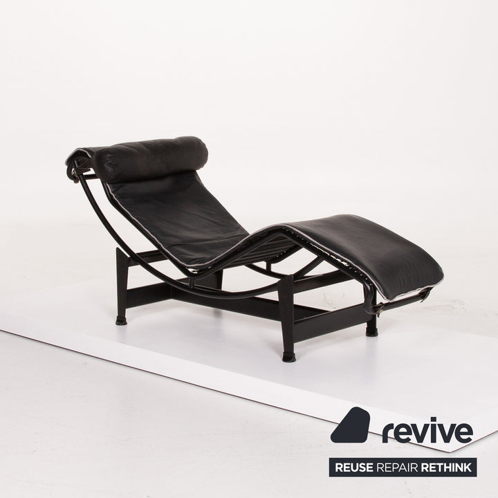 Cassina Le Corbusier LC 4 leather lounger black relax function relax lounger function #13773