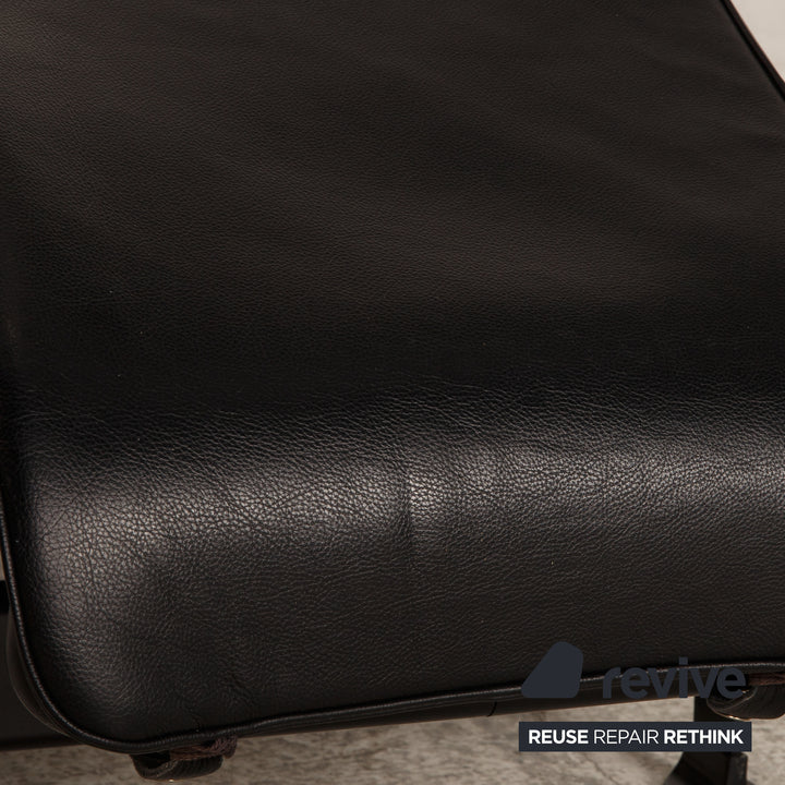 Cassina Le Corbusier LC 4 Leder Liege Schwarz Relaxliege Relaxfunktion Funktion