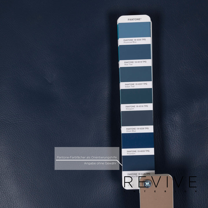 Cassina Maralunga Leder Hocker Blau #12397