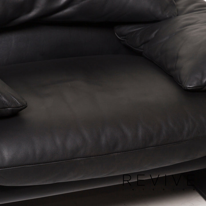 Cassina Maralunga Leather Armchair Black Feature #12267