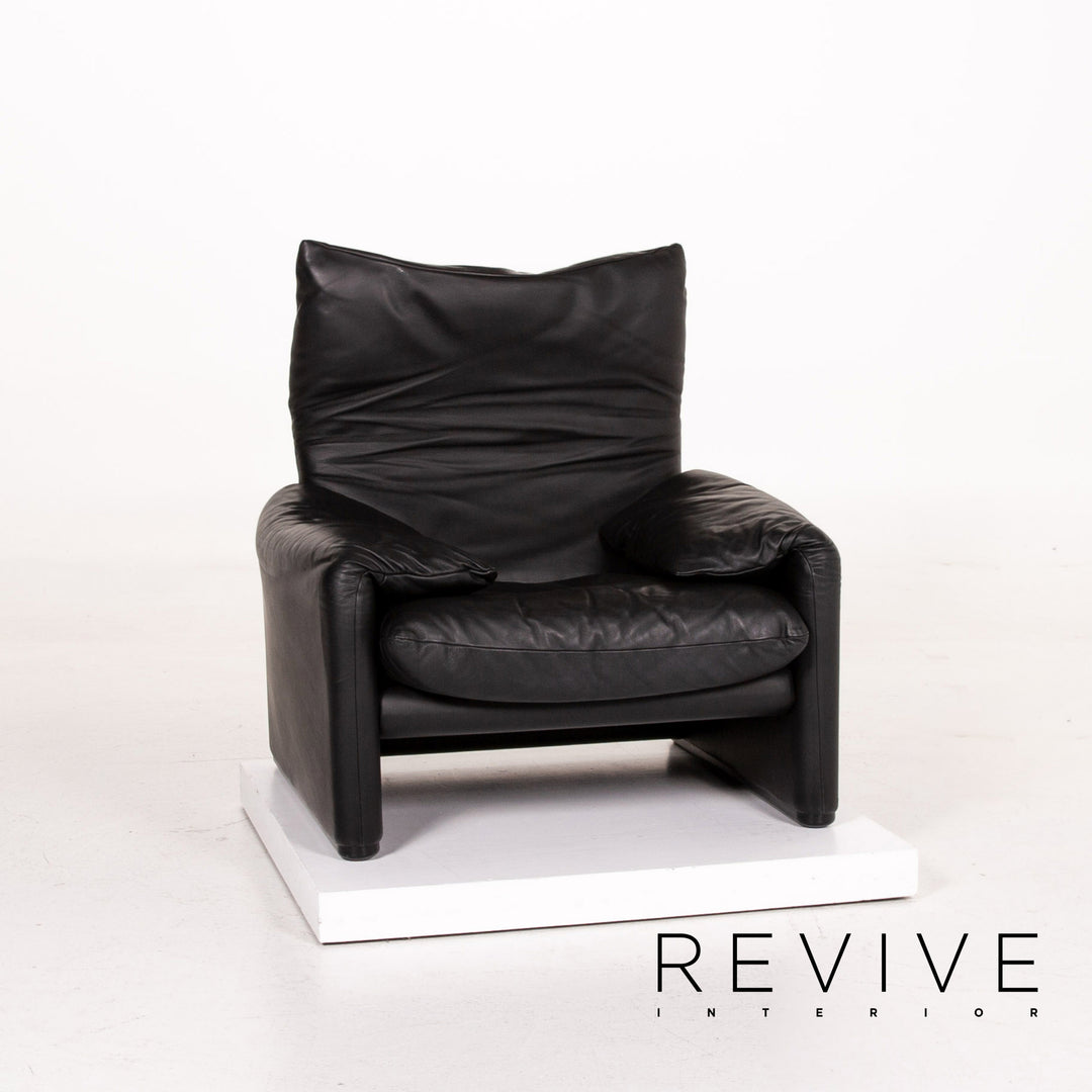 Cassina Maralunga ensemble de canapés en cuir noir 1x trois places 1x deux places 1x fonction fauteuil #14810