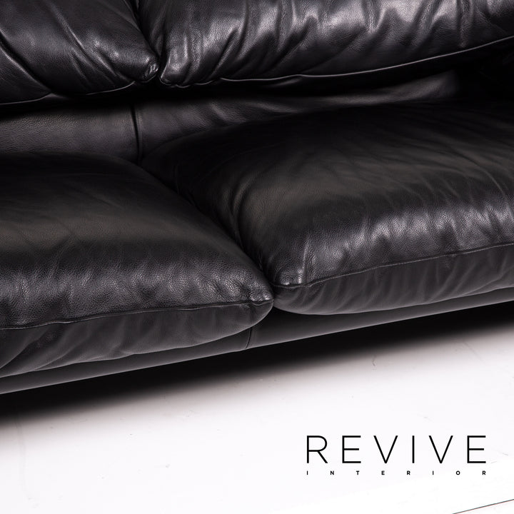 Cassina Maralunga ensemble de canapés en cuir noir 1x trois places 1x deux places 1x fonction fauteuil #14810