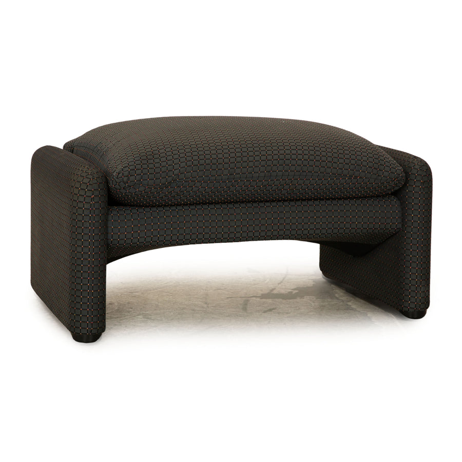 Cassina Maralunga Tabouret en Tissu Gris