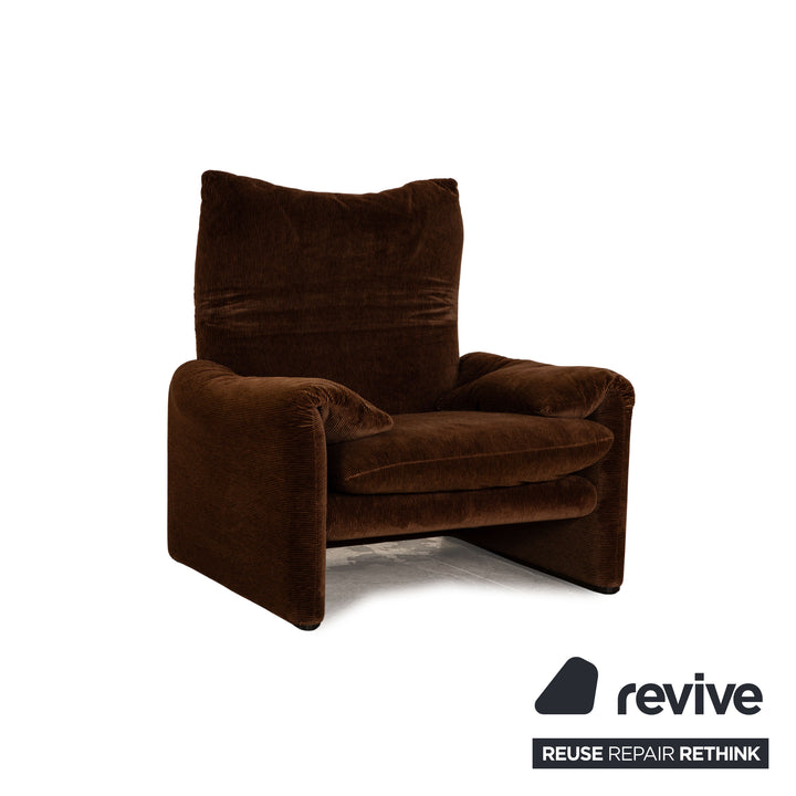 Cassina Maralunga Stoff Sessel Braun manuelle Funktion